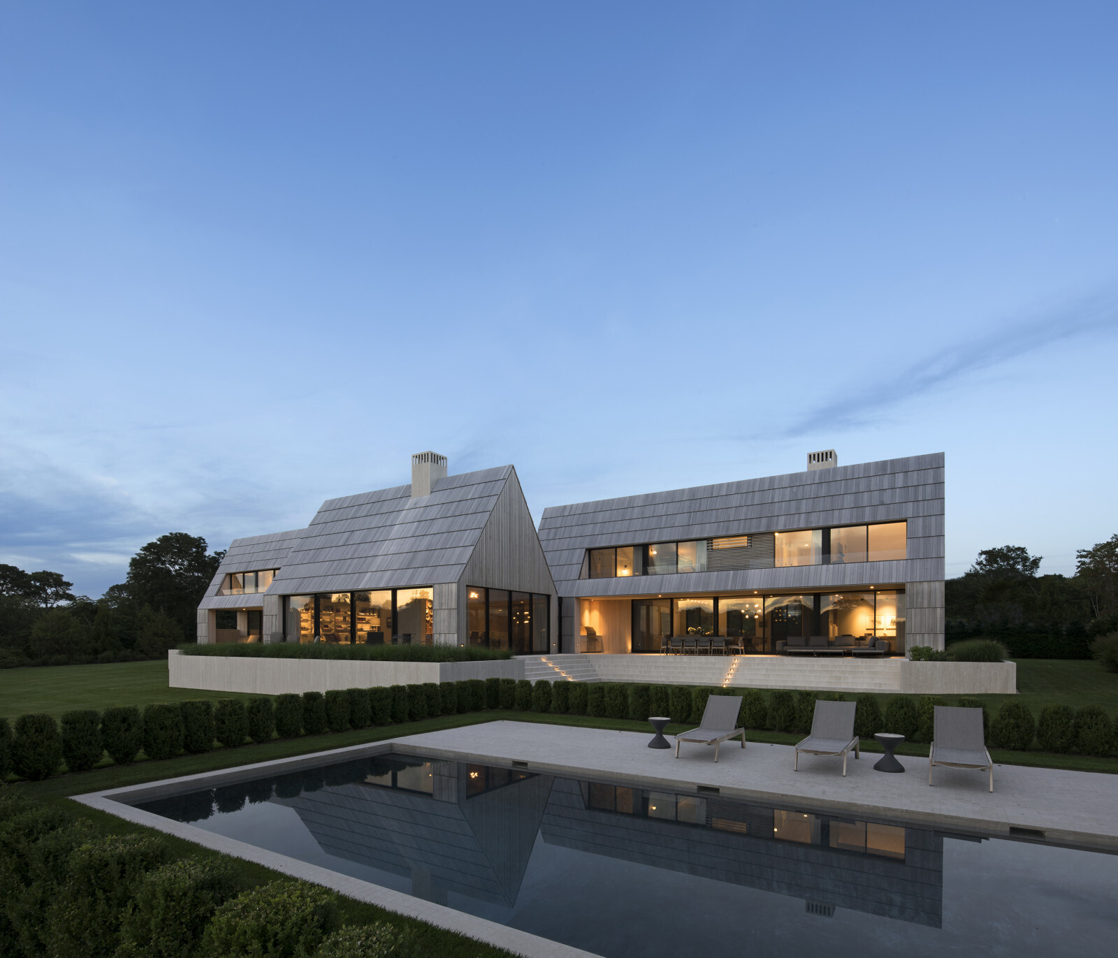 A modern coastal home shaped by classic East Hampton shingle style traditions for a grounded and timeless look.